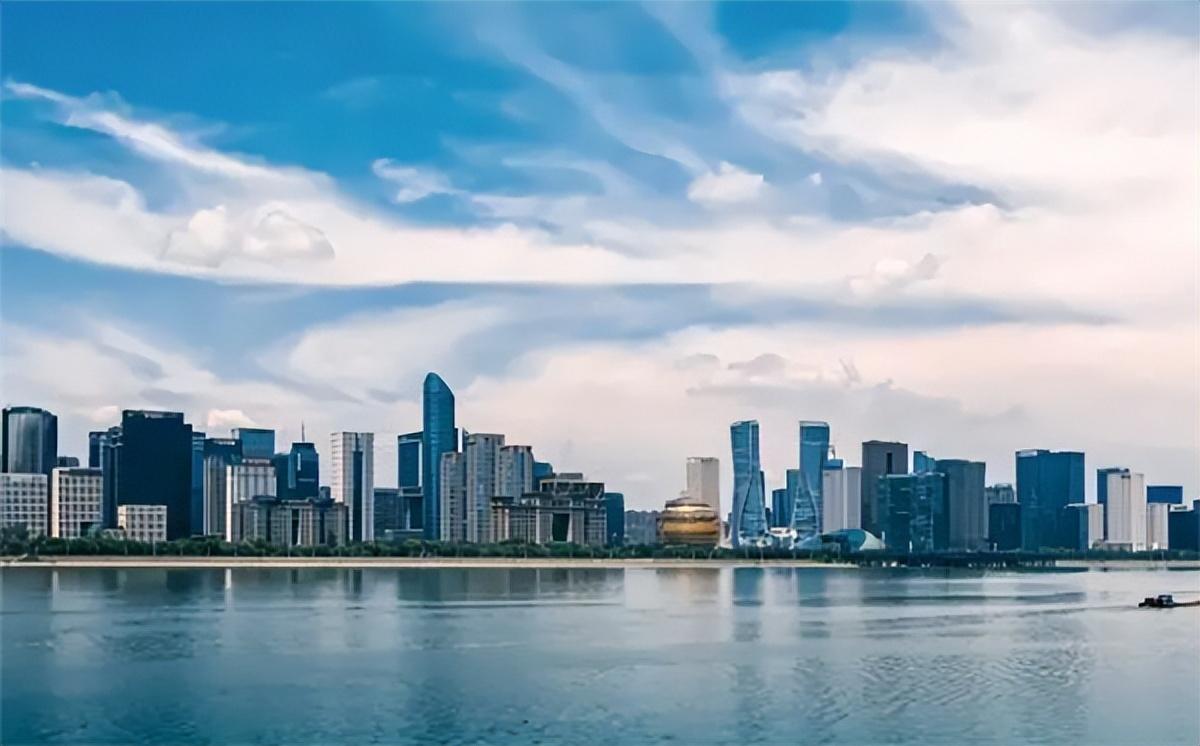 大力推進智慧城市化建設，杭州朝“全國數(shù)字經(jīng)濟第一城”目標奮進